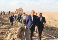 Kültür ve Turizm Bakanı Ersoy, Zerzevan Kalesi'ni inceledi