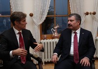 Sağlık Bakanı Koca Mehmet Öz’le bir araya geldi 