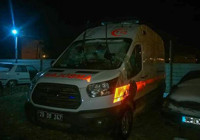 Ambulans kaza yaptı: 3 yaralı 