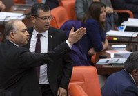 Meclis'te tansiyon bir anda yükseldi!