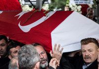 Ayşen Gruda son yolculuğuna uğurlandı