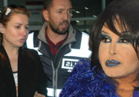 Bülent Ersoy: Arsız arsız geziyorlar