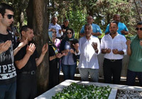 Kemal Sunal mezarı başında anıldı