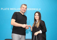 Varol Yaşaroğlu: Hayat oyun oynamaktır