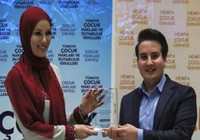 Gamze Özçelik tesettüre girdi