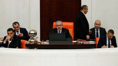 Libya tezkeresi Meclis’ten geçti