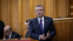 CHP'de Özgür Özel dönemi sona erdi! 2 yıl, 6 ay, 16 gün süren görev...