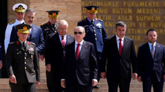 Yüksek Askeri Şura toplandı! Cumhurbaşkanı Erdoğan'dan toplantı öncesi Anıtkabir'e ziyaret