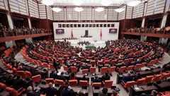Son dakika: Yatırım fonlarıyla ilgili yasa teklifi komisyondan geçti