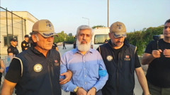 Alparslan Kuytul ve eşi g&ouml;zaltına alındı: &Ouml;zel Harekat sevk edildi