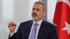 Hakan Fidan Atina'yı uyardı! "Oyuncak olmanızı istemiyoruz"