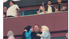 Esra Albayrak'tan Salah tezahüratı! Berat Albayrak ve Nevzat Aydın'dan galibiyet sevinci