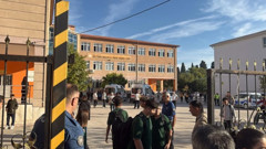 Manisa'da okula silahlı saldırı! Yaralı &ouml;ğrenciler var