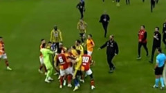 Galatasaray-Fenerbahçe derbisinin ardından saha karıştı!