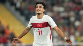 Galatasaray istiyordu! Can Uzun'dan transfer kararı