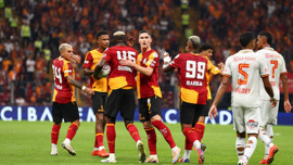 Galatasaray'da yıldız futbolcunun sözleşmesi feshedildi