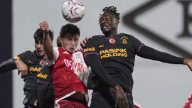 Galatasaray, 3-0 geriye düştüğü özel maçta Pendikspor'la 3-3 berabere kaldı