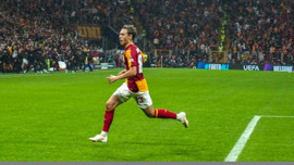 Galatasaray'da Aleksey Batrakov'dan Barcelona'ya ilk gol!