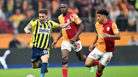 Galatasaray-Fenerbahçe derbisinde kartlar havada uçuştu! Kimler sarı kimler kırmızı kart gördü?