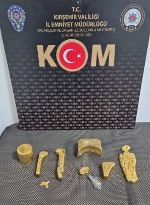Takside 21,5 kilo kaçak altın ele geçirildi - Fotoğraf: 2