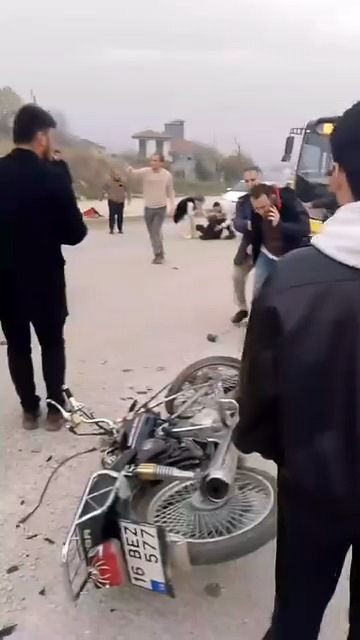 Motosiklet ile otomobil çarpıştı: 1 kişi hayatını kaybetti - Resim: 2