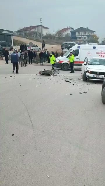 Motosiklet ile otomobil çarpıştı: 1 kişi hayatını kaybetti - Resim: 1