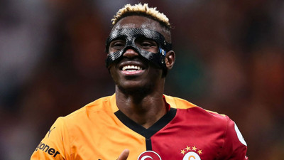 Okan Buruk, Victor Osimhen'in yerine oynayacak ismi buldu