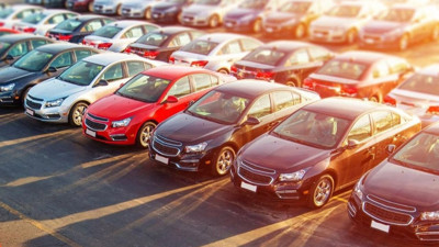 Otomobilde indirim yarışı başladı! Fiyatlar 400 bin TL birden düştü