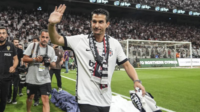 Necip Uysal yeni kariyeri için ilk adımı attı