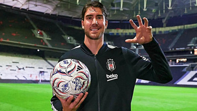 Vlahovic sakatlandı, milli takımdan affını istedi! 4 maçı kaçıracak