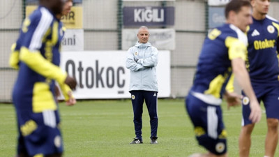Fenerbahçe’de yoğun fikstür başlıyor: Bir ayda 8 kritik maç