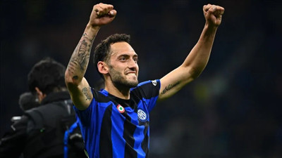 Hakan Çalhanoğlu için Inter’den yeni hamle: Masaya oturuyorlar