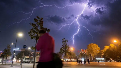 İstanbul'da bahar havası bitiyor: Sıcaklıklar 10 derece birden düşecek!