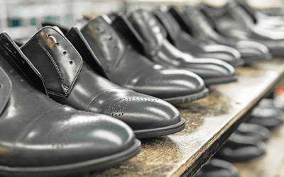 Türkiye’nin dev ayakkabı markasından kötü haber! Resmen iflas etti…