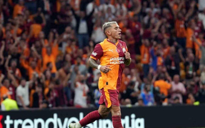 Galatasaray'n yıldızı sözleşmesini feshetmek istiyor