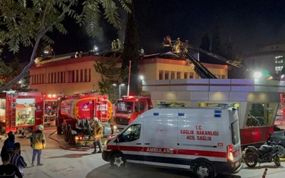 İstanbul Kartal'da hastane yangını: Hastalar tahliye edildi