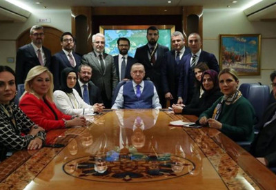 Cumhurbaşkanı'ndan Berlin dönüşü kritik mesajlar: "Bir teröristle asla masaya oturmam"