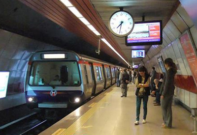 İstanbul'da metro seferleri durduruldu!