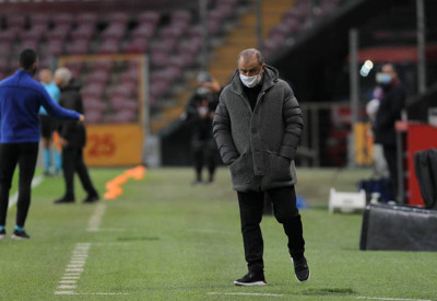 Galatasaray'da Fatih Terim'den kart tepkisi