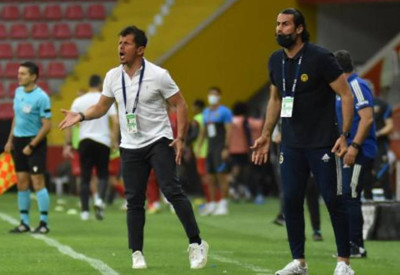 Emre Belözoğlu'ndan açıklamala:  Şampiyonluk yoksa başarı yoktur