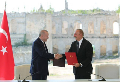 Cumhurbaşkanı Erdoğan'dan ve Aliyev'den Şuşa'da önemli açıklamalar