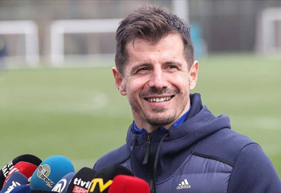 Emre Belözoğlu için sürpriz iddia! Takımın başına getiriliyor
