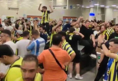 Fenerbahçeli taraftarlardan Marmaray tepkisi