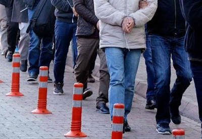 Kırklareli'nde kaçakçılık operasyonu: 16 gözaltı