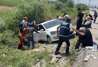Kütahya'da trafik kazasında 2 kişi öldü, 4 kişi yaralandı
