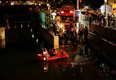 Porsuk Çayı'na giren iki kişiden biri boğuldu