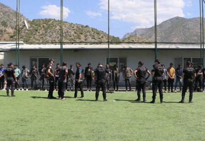 TIR’ın dorsesinden 39 Afgan çıktı, sürücü tutuklandı