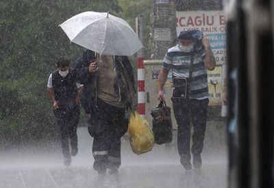 Meteoroloji'den 13 ile turuncu ve sarı kodlu uyarı! Sel ve su baskınları bekleniyor