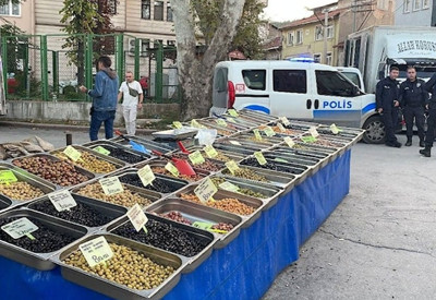 Pazarda esnaflara silahlı saldırı