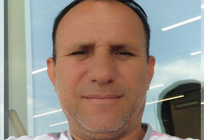 Kestiği ağacın altında kalıp öldü